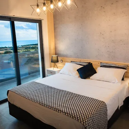 Amara Luxury Lakhania